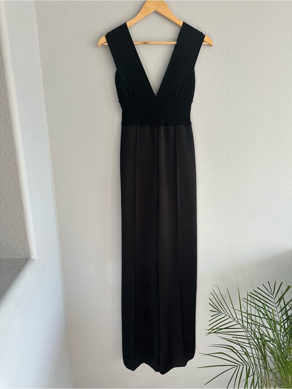 NWT Elizabeth and James Neely Black Wide Leg Jumpsuit Size 2 $495